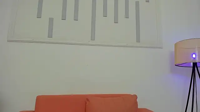 scarletross  online show from March 1, 2026, 5:15 pm