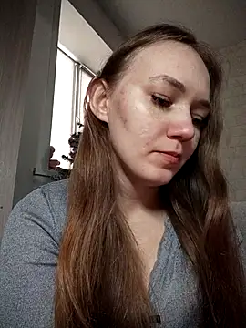 AlisaWyn online show from February 9, 2026, 5:44 am