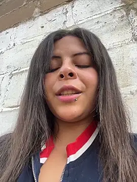 MiaCollinssx online show from January 6, 2026, 5:38 pm