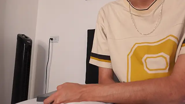 alexmark  online show from February 26, 2026, 7:24 pm