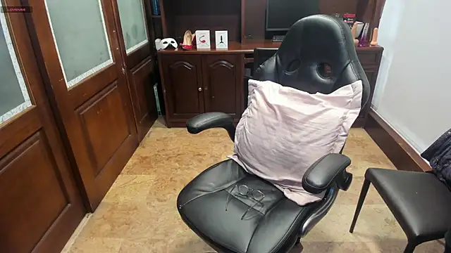 SexyRachel  online show from October 28, 2025, 12:41 pm