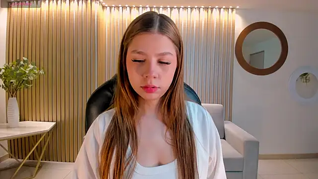 TiffannySins online show from February 14, 2026, 3:25 am