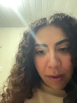 Snapshot of A_maddy chatting on June 21, 2026, 12:35 am A maddy online show from June 21, 2026, 12:35 am