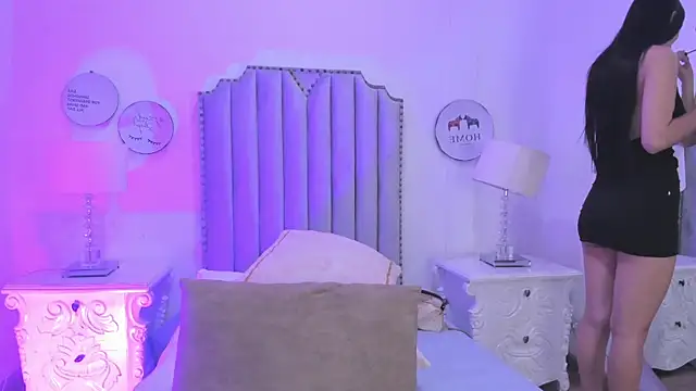 Alison Carde05 online show from February 23, 2026, 7:33 pm