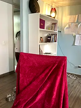 Canneela online show from October 22, 2025, 4:07 pm