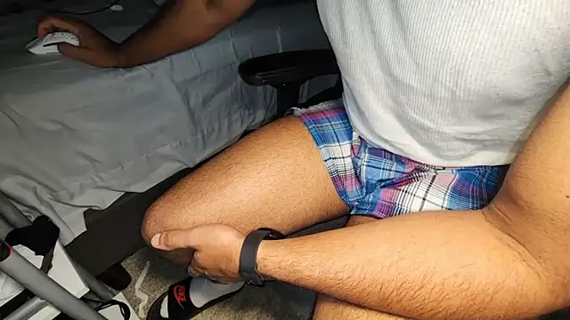 catt18 online show from November 12, 2025, 3:56 pm