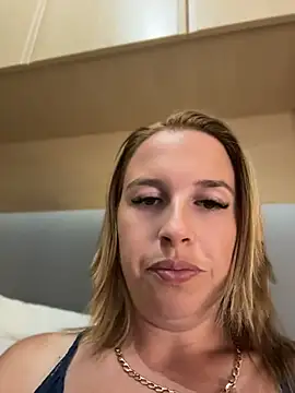 Snapshot of amberrose094 chatting on July 27, 2026, 7:43 pm amberrose094 online show from July 27, 2026, 7:43 pm