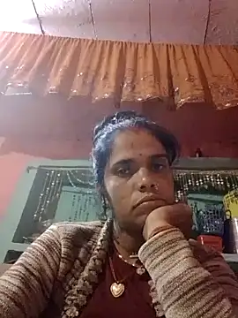 Snapshot of Hot_ashna chatting on November 16, 2025, 6:24 pm Hot ashna online show from November 16, 2025, 6:24 pm