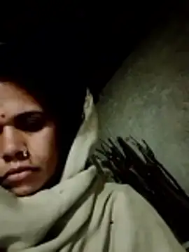 Snapshot of Hot_ashna chatting on January 14, 2026, 9:31 pm Hot ashna online show from January 14, 2026, 9:31 pm