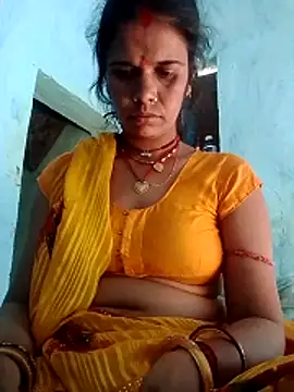 Snapshot of Hot_ashna chatting on February 1, 2026, 8:13 am Hot ashna online show from February 1, 2026, 8:13 am
