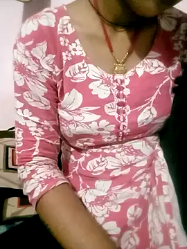 Snapshot of Hot_ashna chatting on April 4, 2026, 6:16 pm Hot ashna online show from April 4, 2026, 6:16 pm