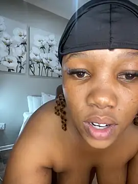 AZURUchan7 online show from October 30, 2025, 9:22 am