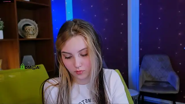 aria moo online show from November 20, 2025, 7:35 pm