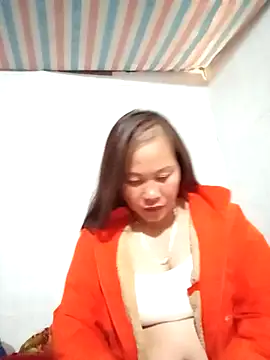 Seg min online show from December 3, 2025, 5:26 am