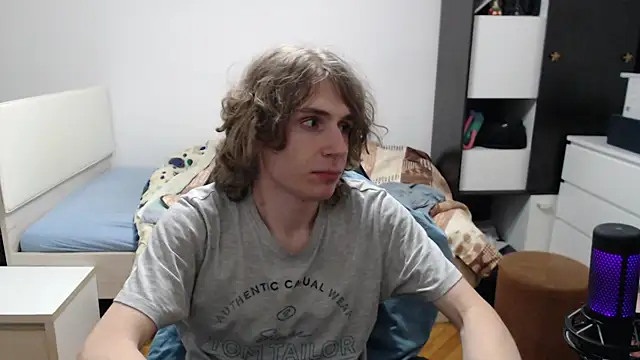 Snapshot of mcbrigete chatting on May 29, 2026, 11:03 pm mcbrigete online show from May 29, 2026, 11:03 pm