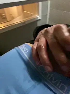 rosembertg online show from February 4, 2026, 1:28 pm