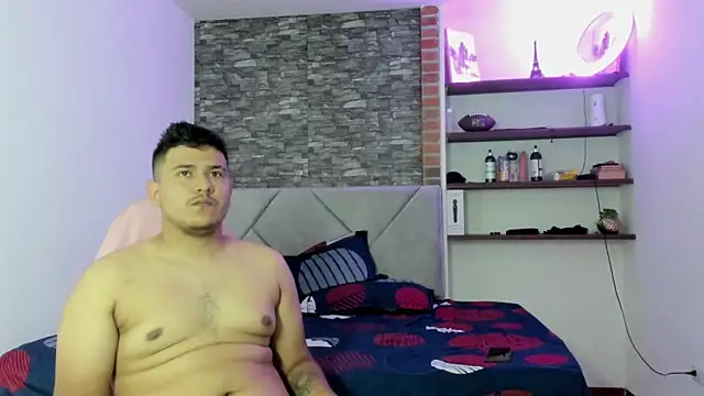 Sexxyy Couple  online show from February 24, 2026, 5:05 am