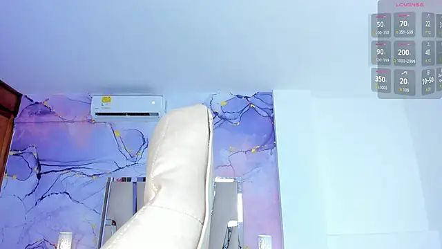 EvaKalifa online show from September 20, 2025, 11:44 am