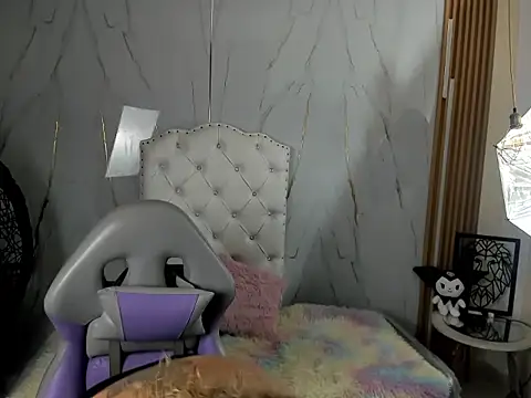 Juanitarubia online show from September 20, 2025, 5:58 pm