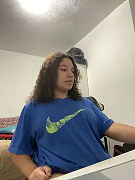 MorganaBelc online show from November 7, 2025, 6:41 pm