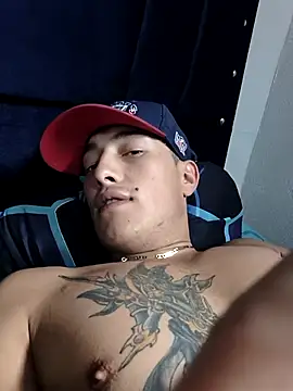 Snapshot of Samms777exotic chatting on October 14, 2025, 3:35 pm Samms777exotic online show from October 14, 2025, 3:35 pm