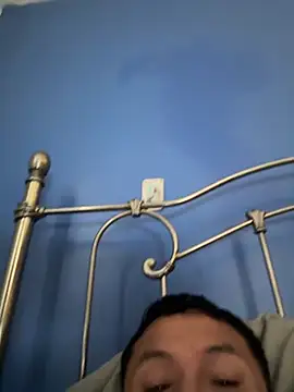 stevo170t online show from October 22, 2025, 2:06 pm