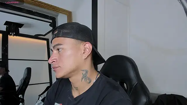 LiamDeep online show from September 27, 2025, 8:14 pm