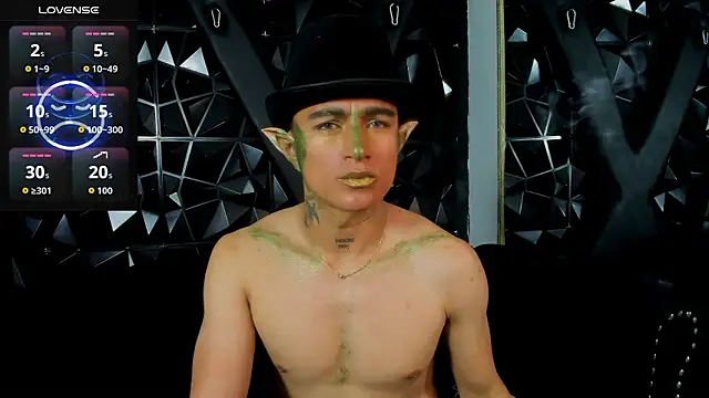 LiamDeep online show from March 17, 2026, 8:56 pm