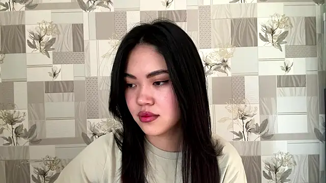 MIMIMary online show from September 22, 2025, 5:09 am