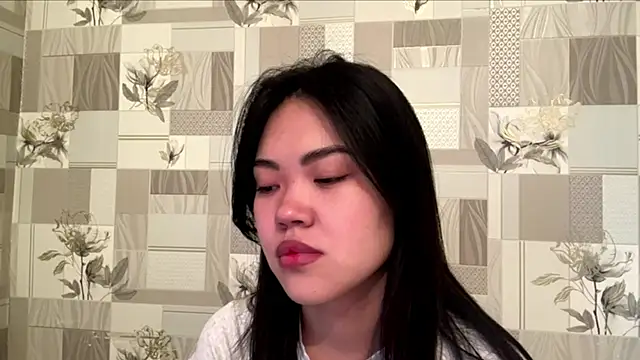 MIMIMary online show from October 11, 2025, 4:12 am