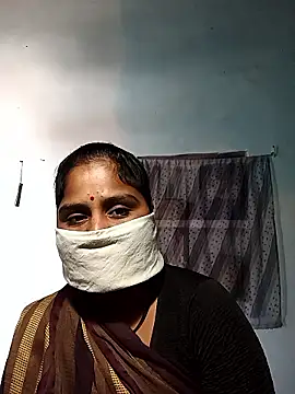 Sheema tyagi online show from November 28, 2025, 8:28 am