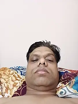 Snapshot of Couplerichamoz chatting on July 12, 2026, 3:58 pm Couplerichamoz online show from July 12, 2026, 3:58 pm