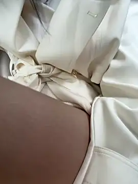 tran my online show from October 24, 2025, 7:38 am