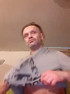 Snapshot of Kuba_Gd chatting on March 19, 2025, 9:28 am Kuba Gd online show from March 19, 2025, 9:28 am