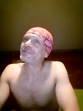 Snapshot of Kuba_Gd chatting on October 22, 2025, 12:11 am Kuba Gd online show from October 22, 2025, 12:11 am