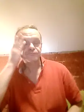 Snapshot of Kuba_Gd chatting on October 29, 2025, 6:48 am Kuba Gd online show from October 29, 2025, 6:48 am