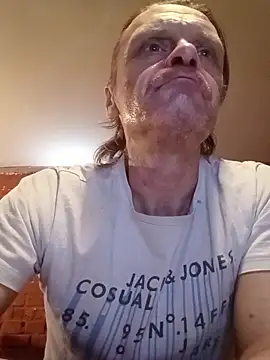 Snapshot of Kuba_Gd chatting on November 8, 2025, 2:56 am Kuba Gd online show from November 8, 2025, 2:56 am