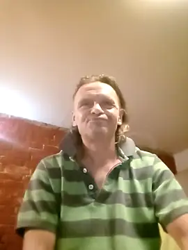 Snapshot of Kuba_Gd chatting on December 21, 2025, 9:27 am Kuba Gd online show from December 21, 2025, 9:27 am