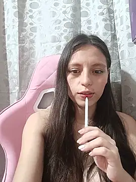 Snapshot of Lahila_ chatting on July 12, 2026, 4:53 pm Lahila online show from July 12, 2026, 4:53 pm