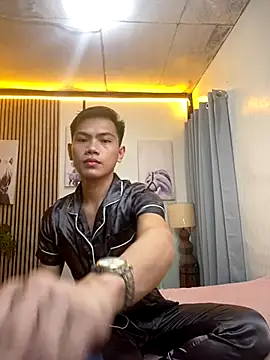 alex cummer online show from October 2, 2025, 9:16 am