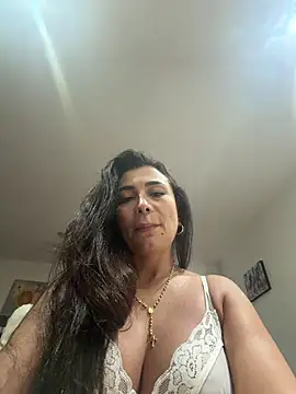 mia mancinii online show from June 14, 2026, 3:08 am