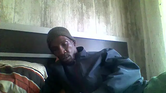 Snapshot of longdickson12345 chatting on June 2, 2026, 5:42 am longdickson12345 online show from June 2, 2026, 5:42 am