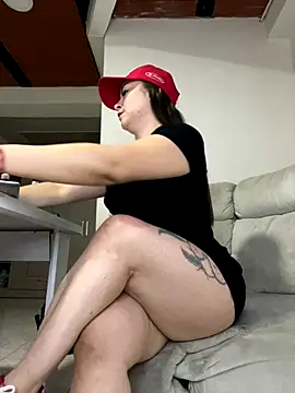 Snapshot of Amelia_laurent chatting on October 29, 2025, 7:48 pm Amelia laurent online show from October 29, 2025, 7:48 pm