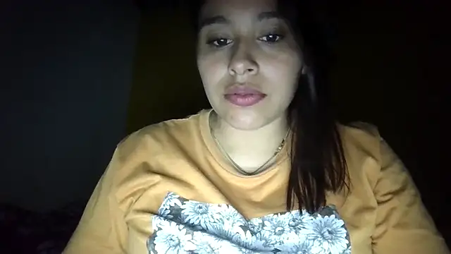 Snapshot of zairabreze chatting on July 25, 2026, 2:53 am zairabreze online show from July 25, 2026, 2:53 am