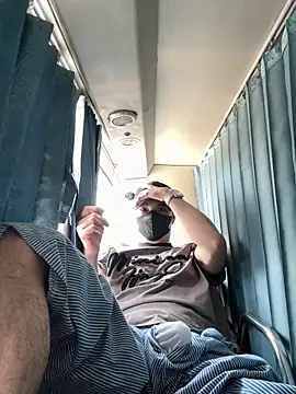 anhkiet huang online show from April 1, 2026, 5:19 am