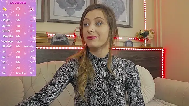 MuseDollX online show from November 12, 2025, 7:24 pm