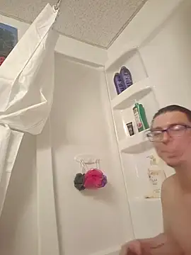 Eyelisss online show from November 25, 2025, 3:34 pm