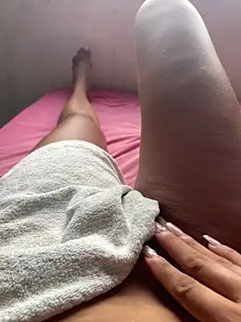 Katianesantos online show from March 3, 2026, 10:32 am