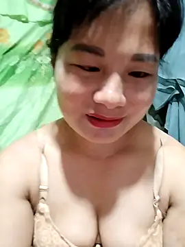 Snapshot of kute-00 chatting on September 10, 2025, 5:29 am kute-00 online show from September 10, 2025, 5:29 am