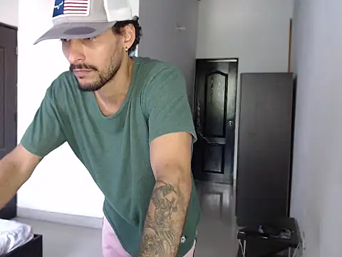 Snapshot of mochakkdj chatting on November 22, 2025, 8:30 pm mochakkdj online show from November 22, 2025, 8:30 pm